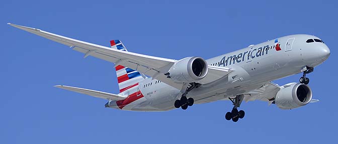 American Airlines' Boeing first 787-823 N800AN, Phoenix Sky Harbor, March 6, 2015